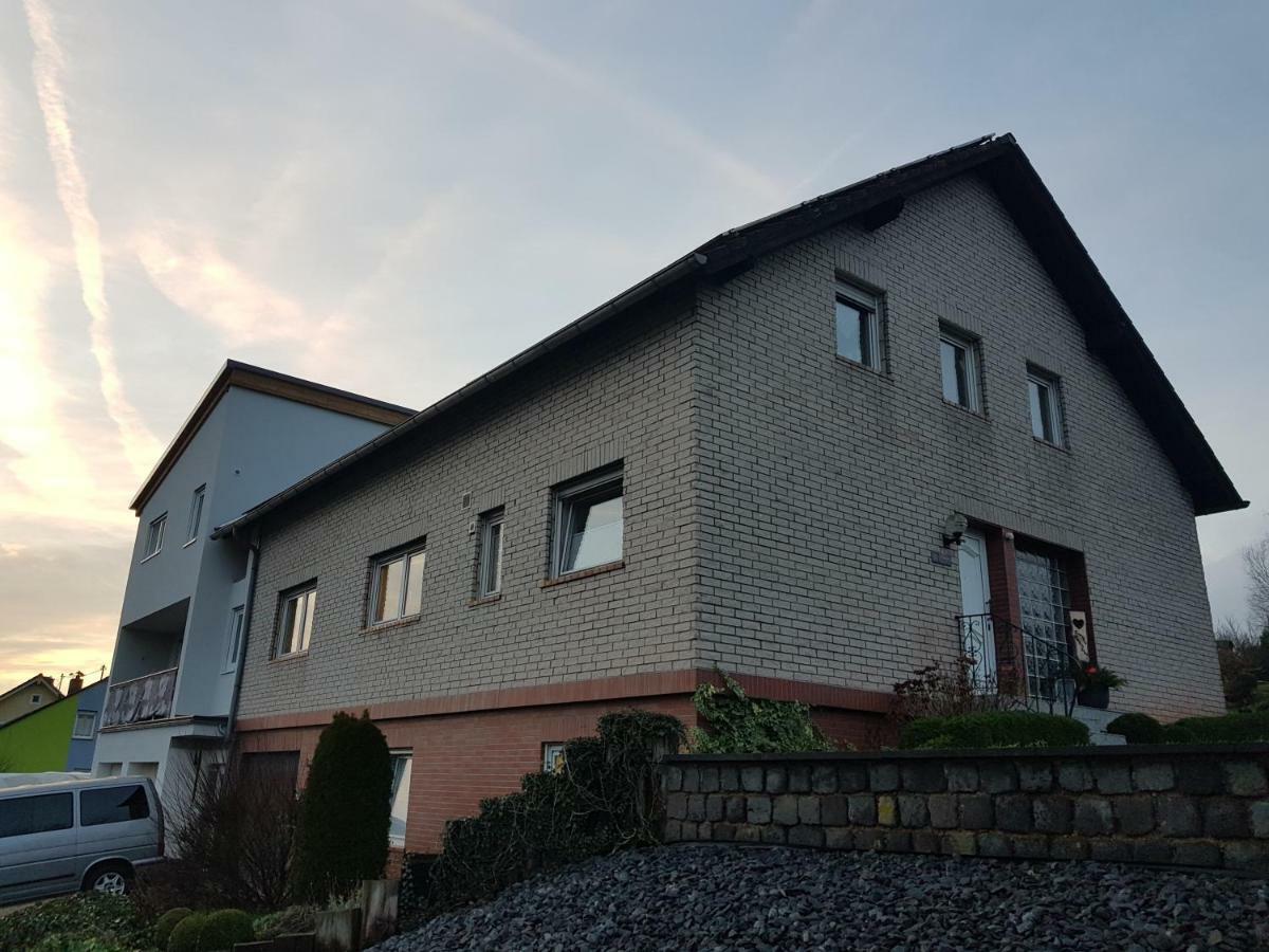 Lena Apartment Kinderbeuern